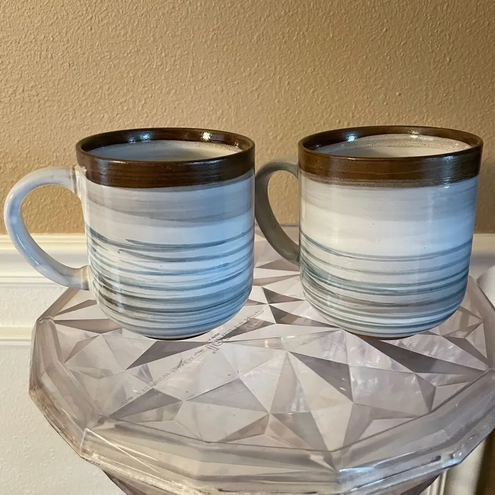Dash of That Tracey Stoneware Mugs set of 2 Brown and Blue Swirl New Never Used!